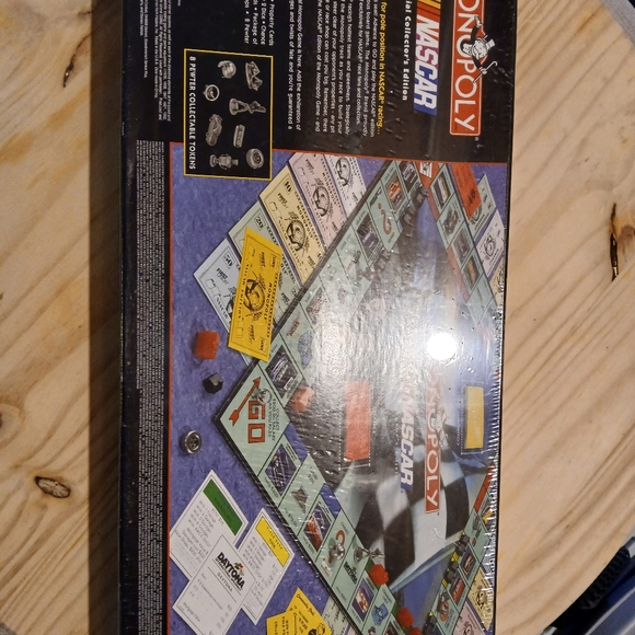 Nascar collectors edition monopoly board game - Picture 2 of 2